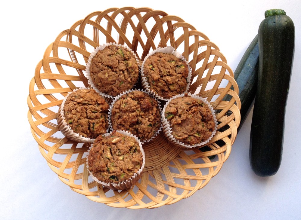 cow crumbs, gluten free, dairy free, vegan, muffins, zucchini muffins, gluten free breakfast, gluten free baking, food porn, zucchini pecan muffins