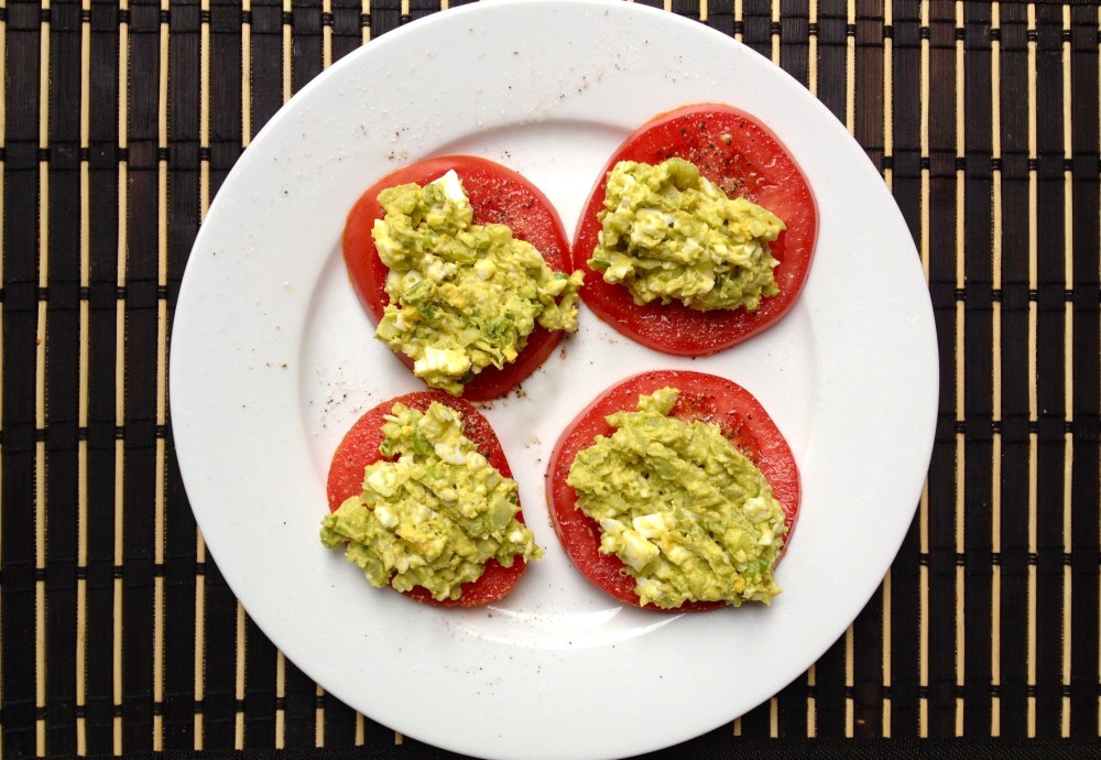 cow crumbs, gluten free, dairy free, paleo, egg salad, avocado, hard boiled egg