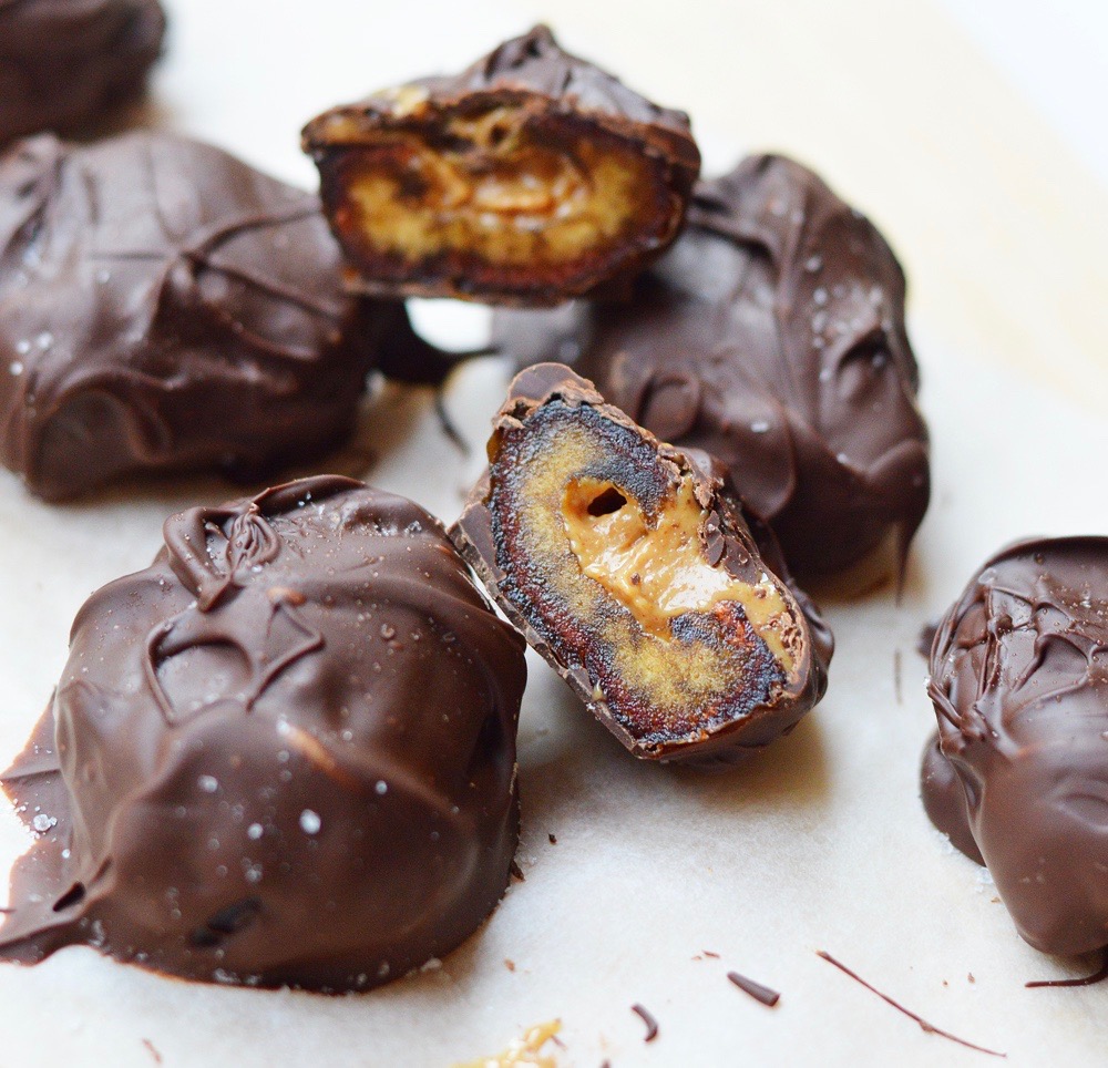 Almond Butter Date Bites